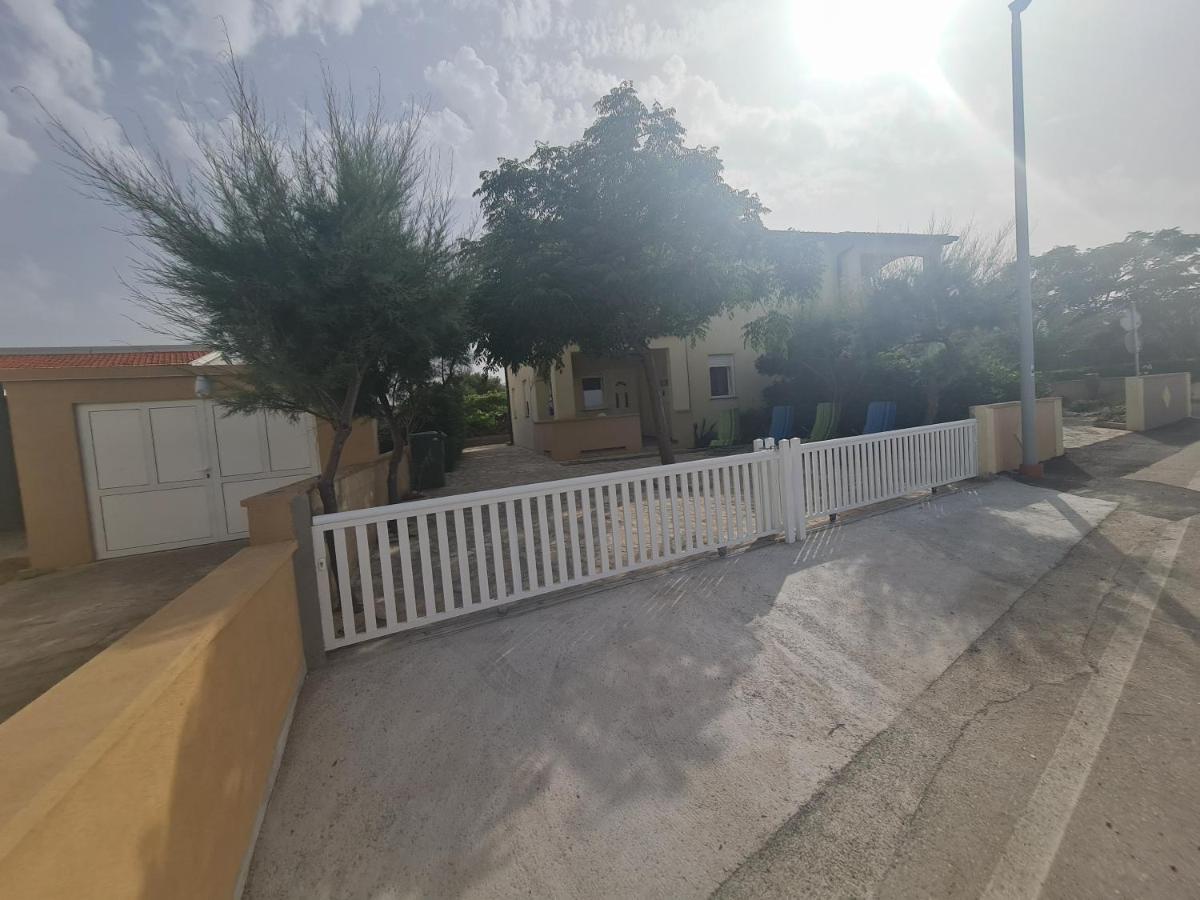 Apartman ˝Abaza˝ Vir Eksteriør billede